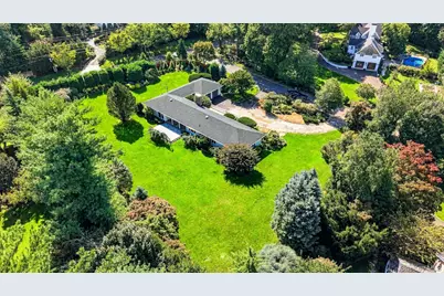 1 Cornwells Beach Road, Port Washington, NY 11050 - Photo 1