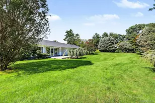 1 Cornwells Beach Rd, Port Washington, NY 11050 - Photo 8