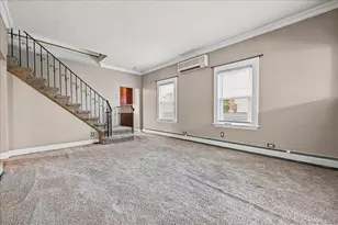 635 S 6th St, Lindenhurst, NY 11757 - Photo 6