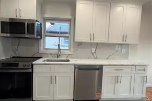 15-80 208th Pl, Bayside, NY 11360 - Photo 2
