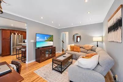 61 Stephen Place, Valley Stream, NY 11580 - Photo 6