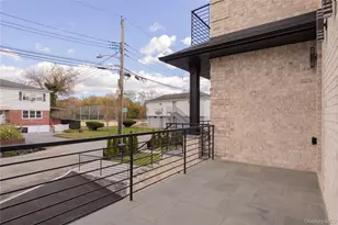 1 Victoria Ln, Yonkers, NY 10701 - Photo 24