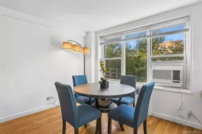 18-40 211th Street #3J, Bayside, NY 11360 - Photo 4