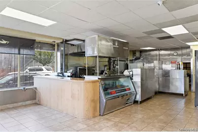 9-20 34th Avenue, Long Island City, NY 11106 - Photo 2