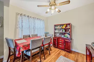 34 Meyer Ave, Valley Stream, NY 11580 - Photo 14