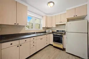 3270 Middletown Rd, Bronx, NY 10465 - Photo 12