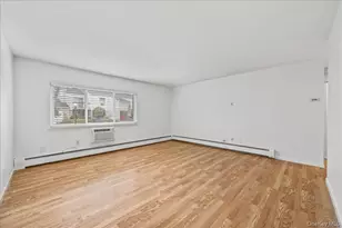 42 Richmond Blvd, Ronkonkoma, NY 11779 - Photo 10