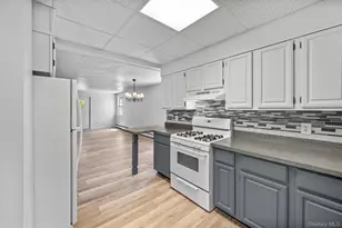 28 Van Buren St, Warwick, NY 10990 - Photo 2
