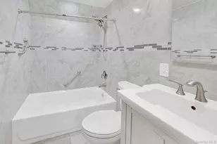 2 Old Broadway, New Hyde Park, NY 11040 - Photo 28