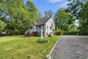 50 Dryad Rd, Rocky Point, NY 11778 - Photo 2