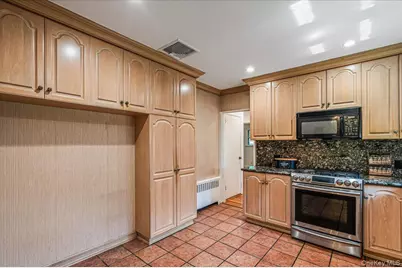 217-06 Stewart Road, Oakland Gardens, NY 11364 - Photo 12