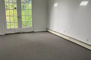 363 N Wellwood Ave, Lindenhurst, NY 11757 - Photo 6