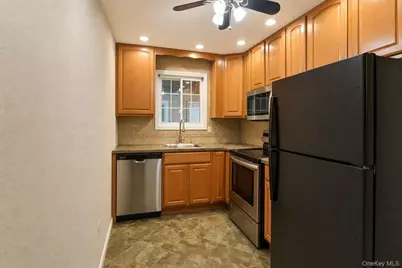 319 Fox Run Lane, Carmel, NY 10512 - Photo 18