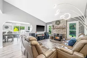 11 Folsom Ln, Coram, NY 11727 - Photo 8