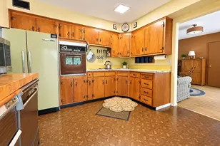 129 Village Line Rd, Babylon, NY 11702 - Photo 6