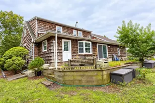 129 Village Line Rd, Babylon, NY 11702 - Photo 2