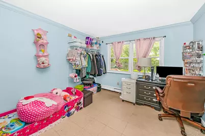 103 Gates Avenue, Central Islip, NY 11722 - Photo 12