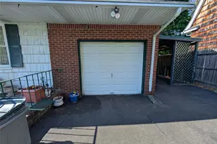 14 Waverly St, Glen Head, NY 11545 - Photo 2