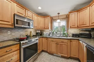 2 Iris Rd, Cornwall, NY 12518 - Photo 18