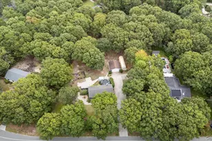 393 Railroad Ave, Manorville, NY 11949 - Photo 38