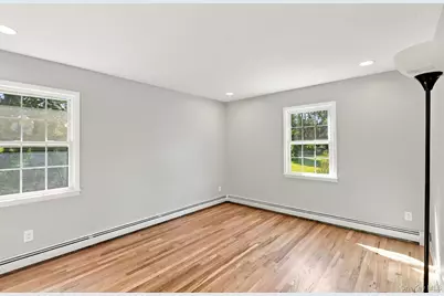 52 Kensington Drive, Hopewell Junction, NY 12533 - Photo 16