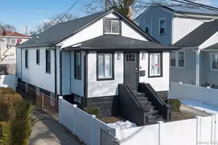 134-51 173rd St, Rochdale, NY 11434 - Photo 2