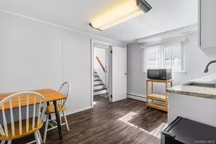 115 S 11th St, New Hyde Park, NY 11040 - Photo 18