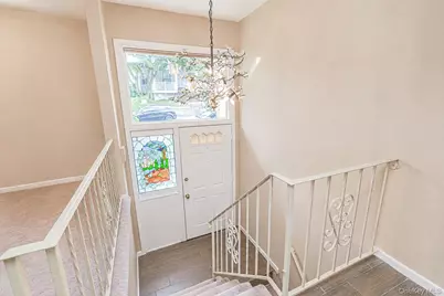 17 Murray Place, New York, NY 10304 - Photo 2