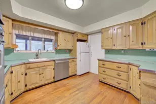 6 Soundview Rd, Glen Cove, NY 11542 - Photo 14