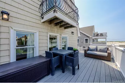 30 Buffalo Avenue, Long Beach, NY 11561 - Photo 16