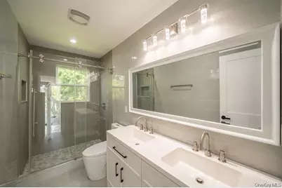 770 Cedar Street, Syosset, NY 11791 - Photo 6