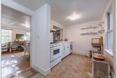 48 Tompkins Street, Kingston, NY 12401 - Photo 16