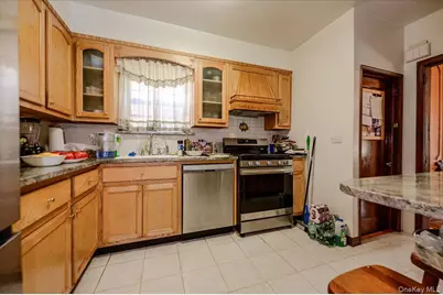 631 Kimball Avenue, Yonkers, NY 10704 - Photo 8