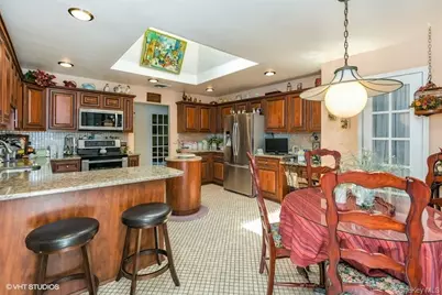 23 Hill House Lane, Glen Head, NY 11545 - Photo 8