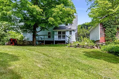 102 E Market Street, Hyde Park, NY 12538 - Photo 38