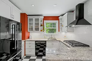 102 E Market St, Hyde Park, NY 12538 - Photo 20