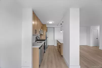 880 Boynton Avenue #1E, Bronx, NY 10473 - Photo 6