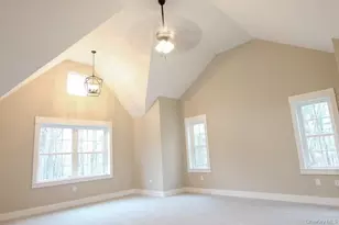 75 Lotus Dr, Slate Hill, NY 10973 - Photo 16