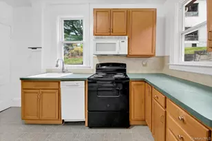26 Cleveland St, Valhalla, NY 10595 - Photo 10