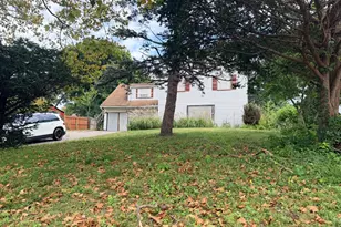 71 Matsunaye Dr, Medford, NY 11763 - Photo 20