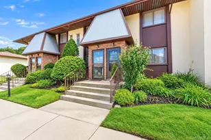 4 Balsam Ct, Selden, NY 11784 - Photo 4