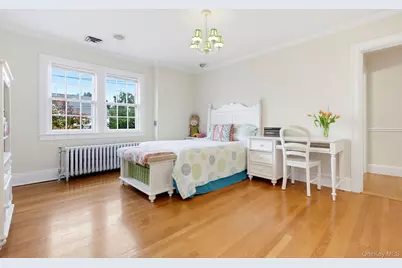 15 Stratton Road, Scarsdale, NY 10583 - Photo 26