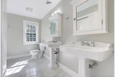 15 Stratton Road, Scarsdale, NY 10583 - Photo 24