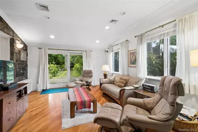 24 (Aka 28) Ritchie Drive, Yonkers, NY 10705 - Photo 22