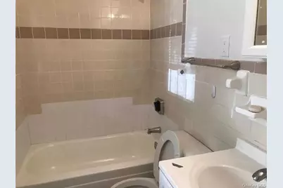 42-60 Colden Street #1B, Flushing, NY 11355 - Photo 6