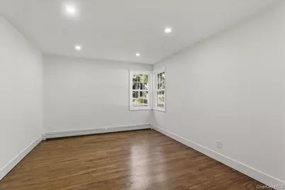669 Vassar Road, Poughkeepsie, NY 12603 - Photo 16