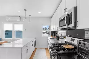 112-10 Colfax St, Queens Village, NY 11429 - Photo 8