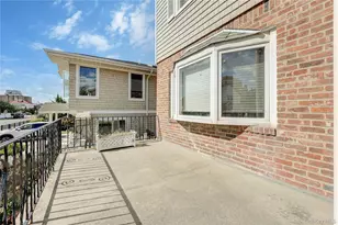 69 W Penn St, Long Beach, NY 11561 - Photo 24