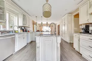 69 W Penn St, Long Beach, NY 11561 - Photo 12