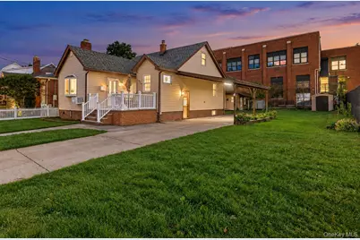 410 Midwood Avenue, Bellmore, NY 11710 - Photo 4